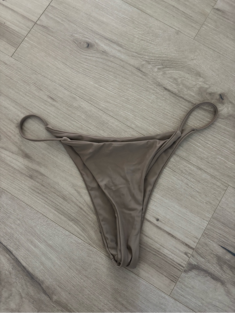 Minimal Low-Rise Women's Bikini Bottom in Taupe